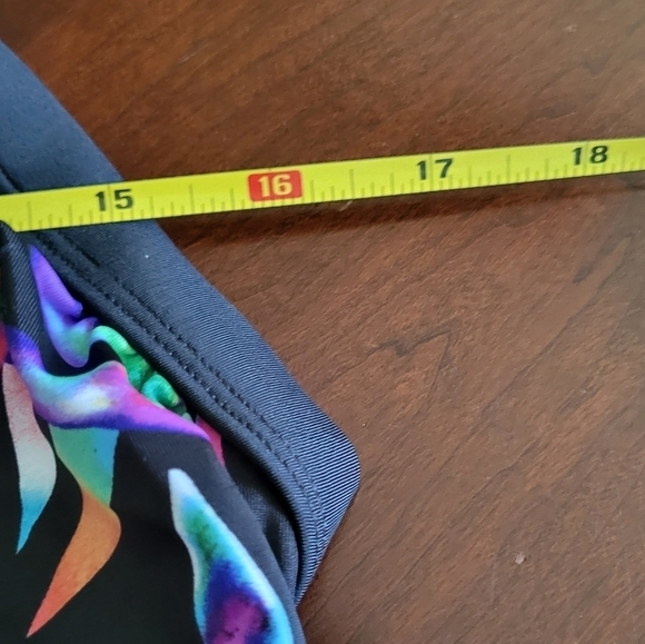 Avenue Color Prism Fly Away Tankini Swimsuit Top Size 14 - Picture 9 of 13